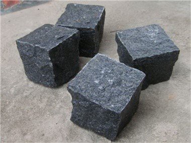 G654 Graniittikuutiokivi