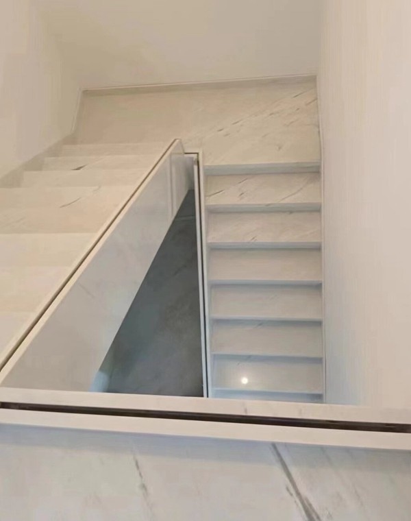 Sivec Marble Staircase