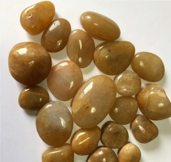 Keltainen Pebble Stone